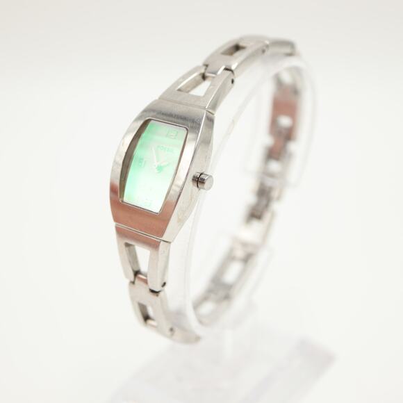 Fossil Womens Pink Barrel 18mm Dial Silver Tone Watch ES9860 with New Battery - Picture 10 of 15